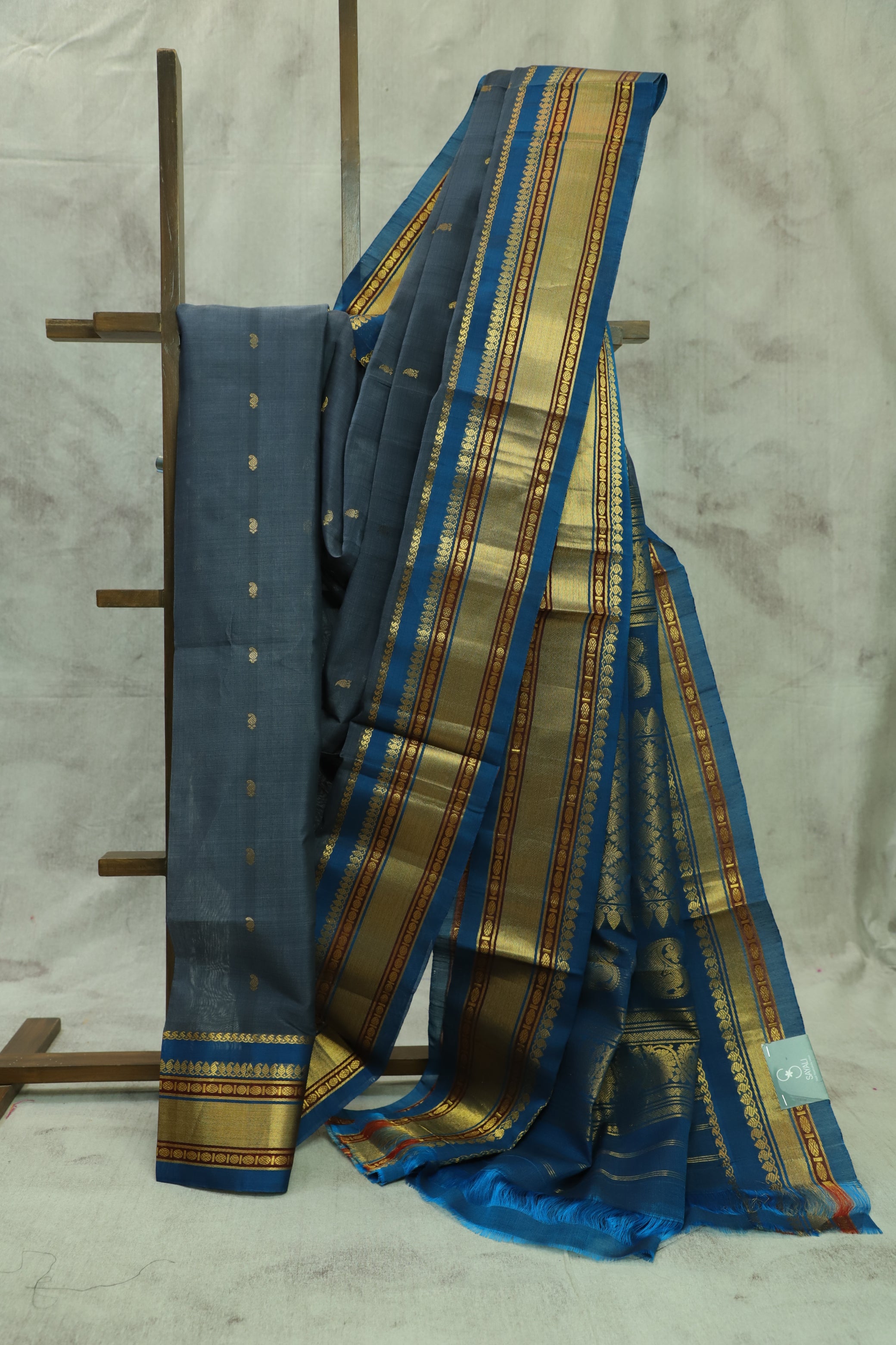 Persephone - Rare Vintage Gadwal saree, handwoven | The Maggam Collective