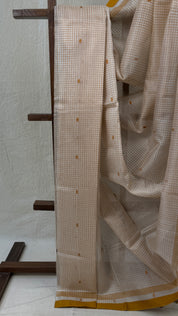 Off White Maheshwari Saree - SROWMS748