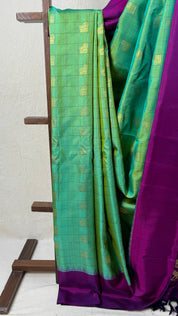 Two Tone Green Gadwal Silk Saree - SRTTGGSS566