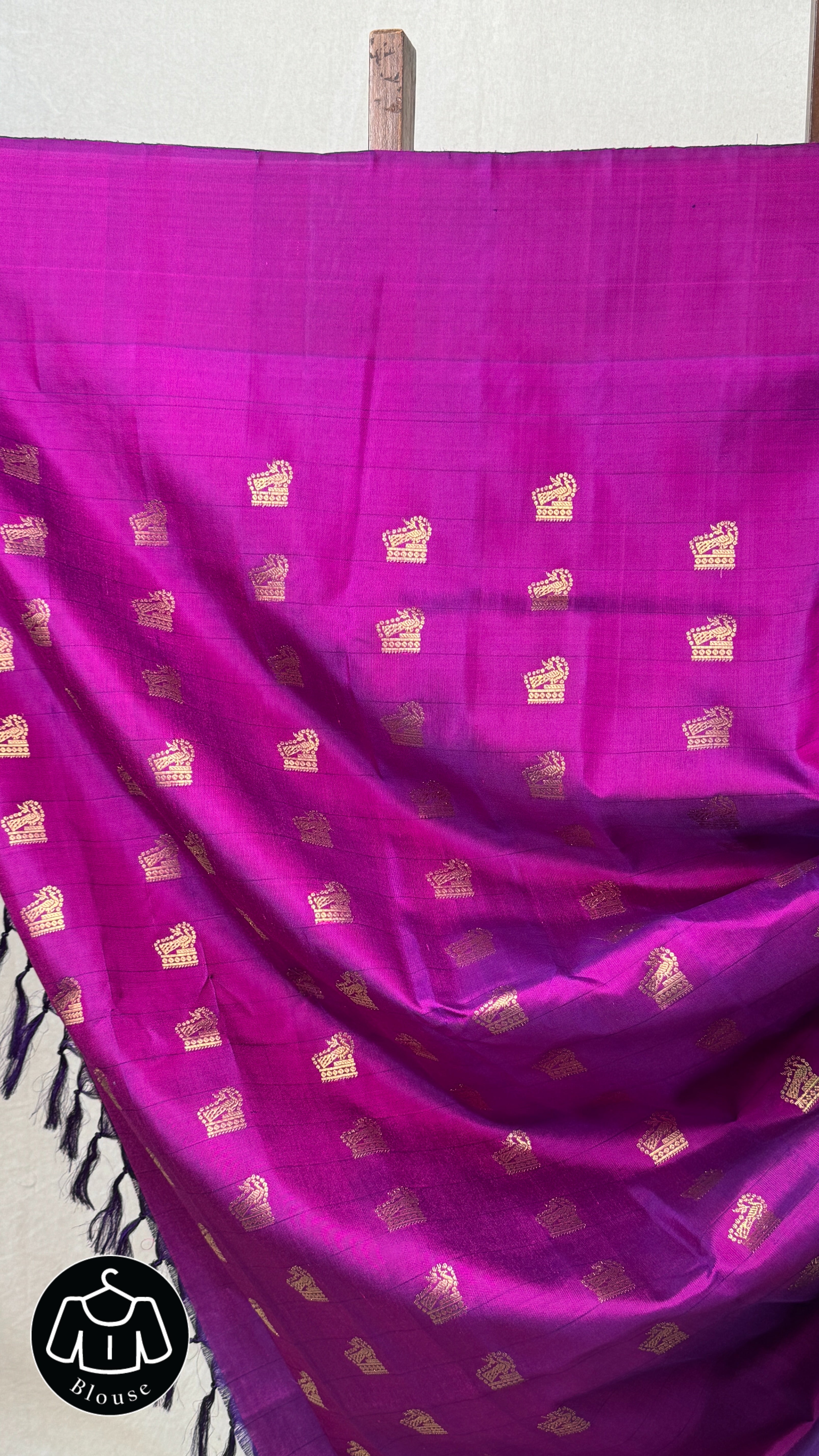 Two Tone Green Gadwal Silk Saree - SRTTGGSS566