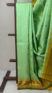 Pista Green Gadwal Silk Saree - SRPGGSS565