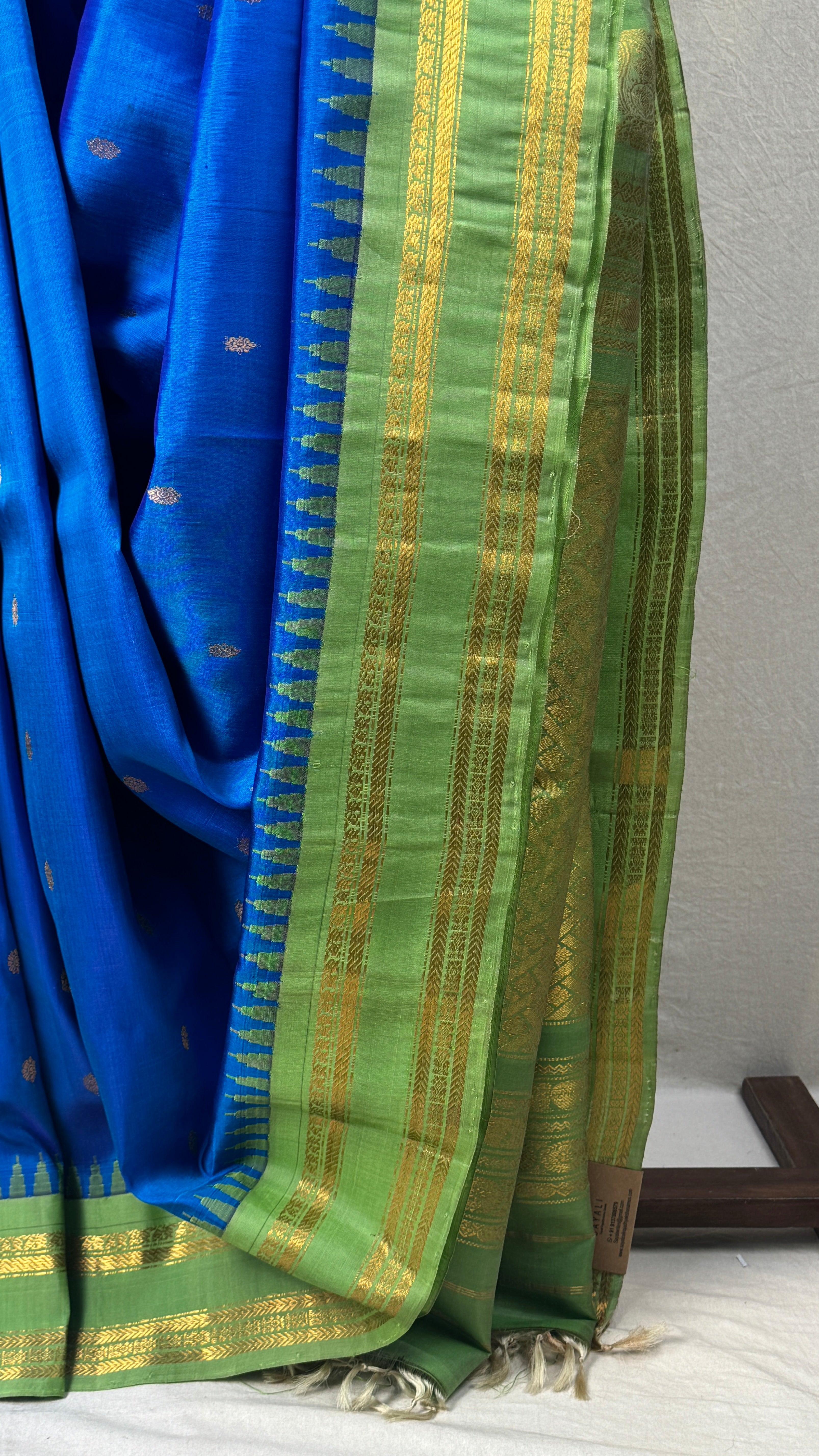 Blue Gadwal Silk Saree - SRBGSS545