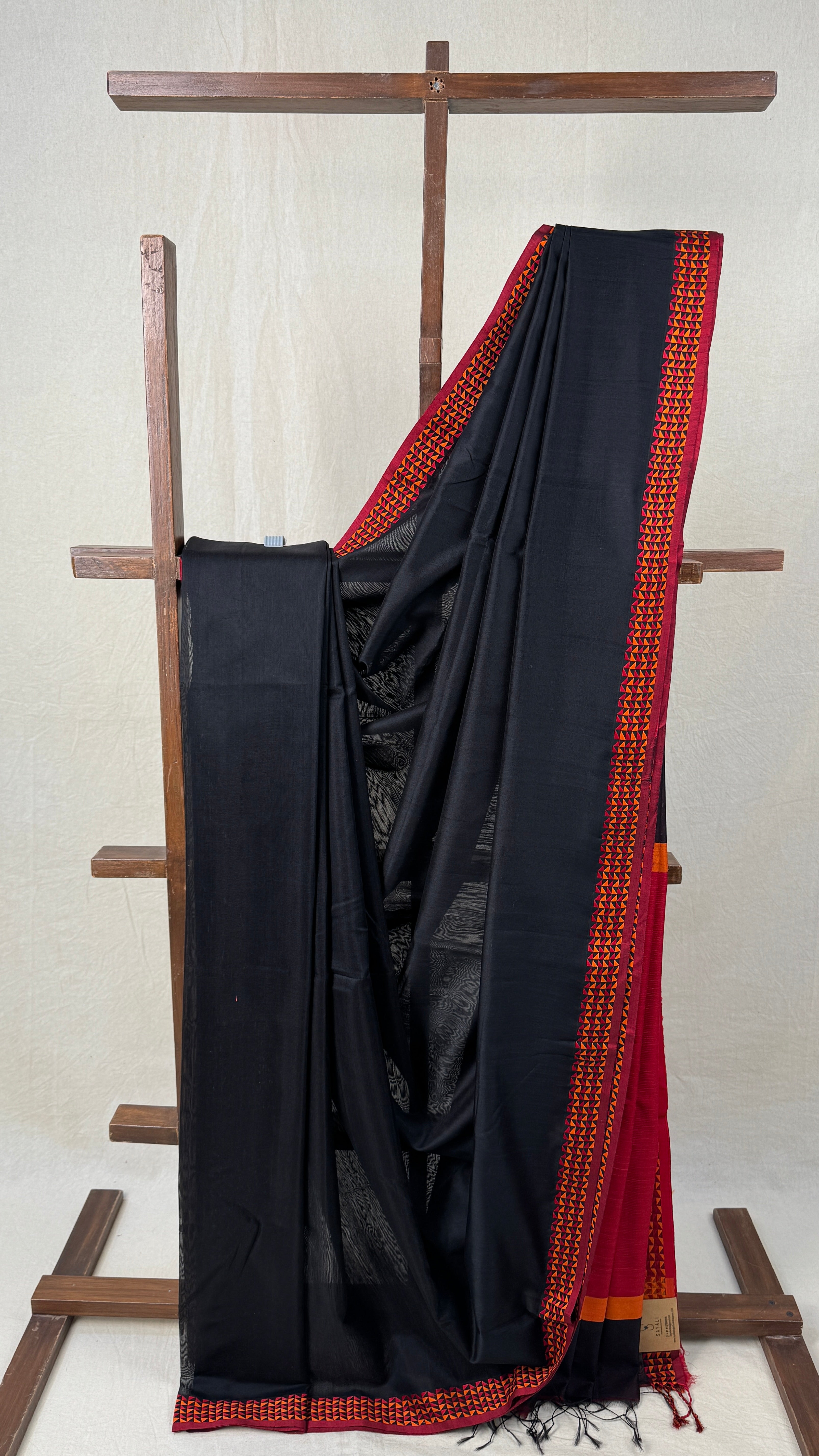 Black Maheshwari Saree - SRBMS774