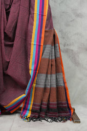 Maroon Big Checks Cotton Patteda Anchu Saree