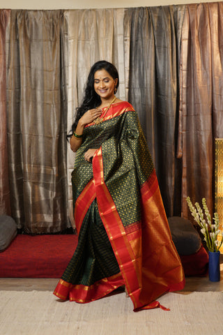 Green Kanjeevaram Silk Saree-SRGKSS487