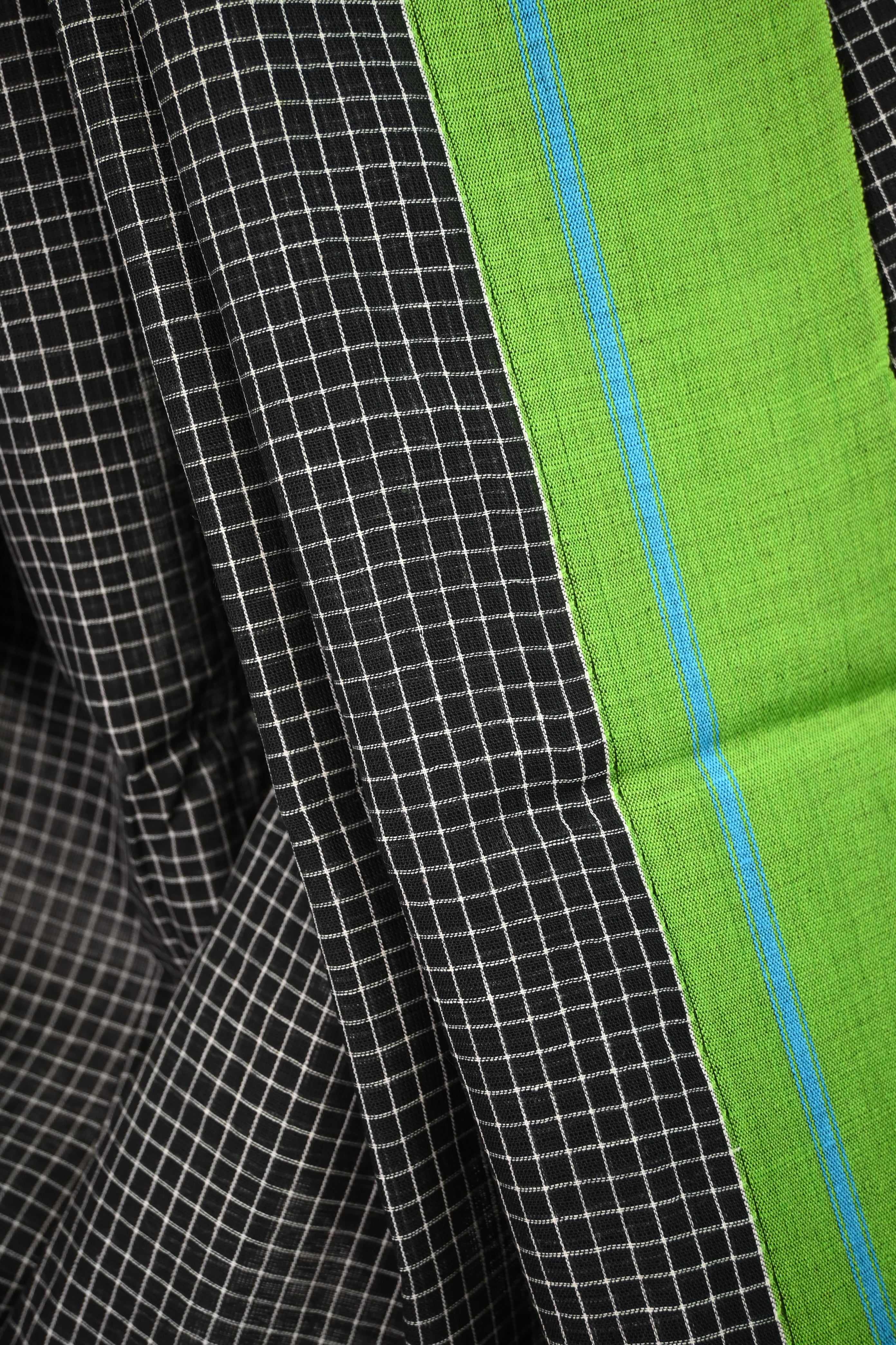 Big Checks Black Patteda Anchu With Border