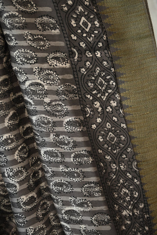 Grey HBP Cotton Silk Chanderi Saree With Paisley Print