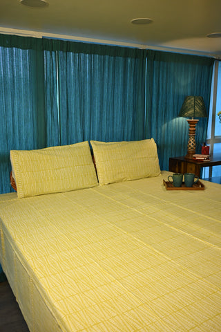 White And Yellow Double Bedsheet