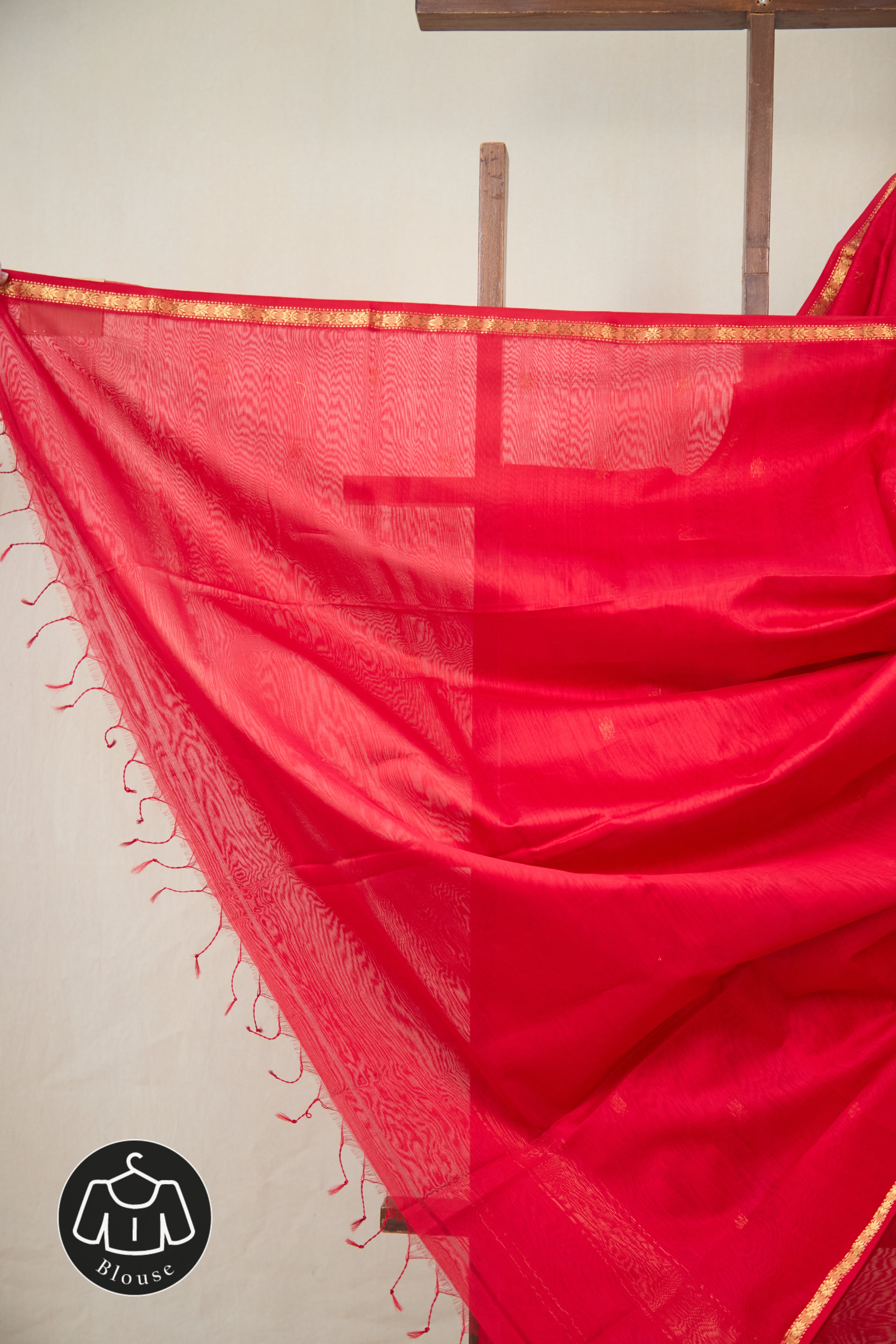 Red Maheshwari Saree - SRRMS1074