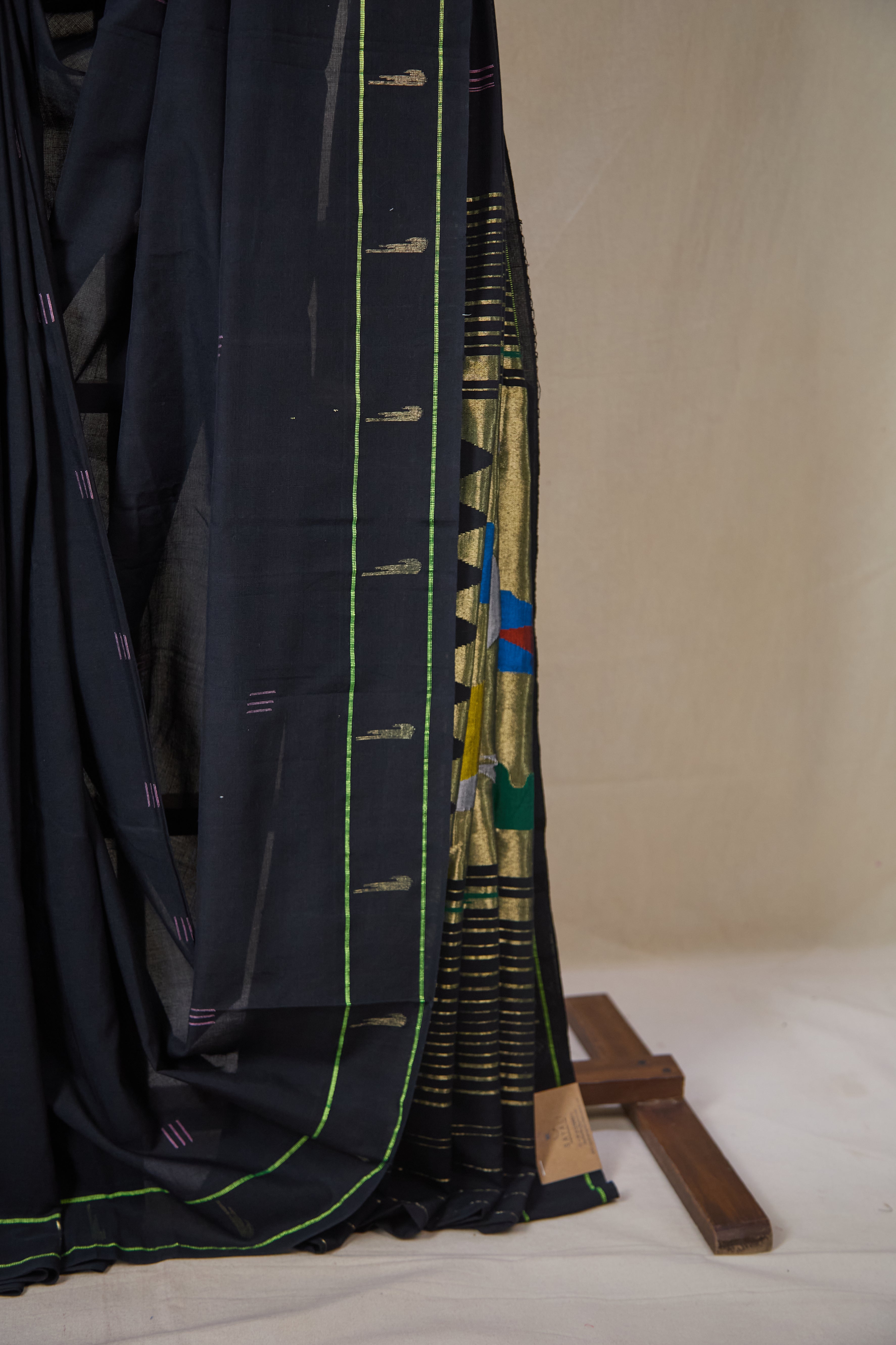 Black Cotton Paithani Saree - SRBCPS720