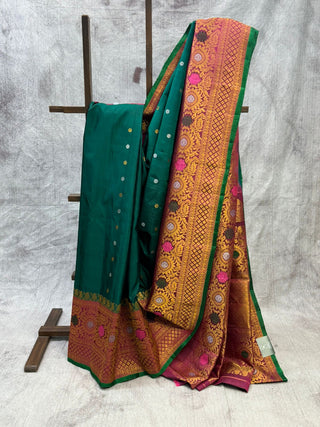 Green Gadwal Silk Saree - SRGGSS125