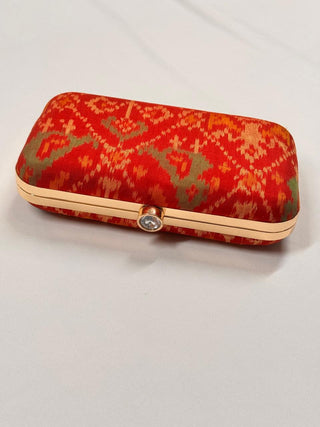 Red Patola Clutch- SRRPC03