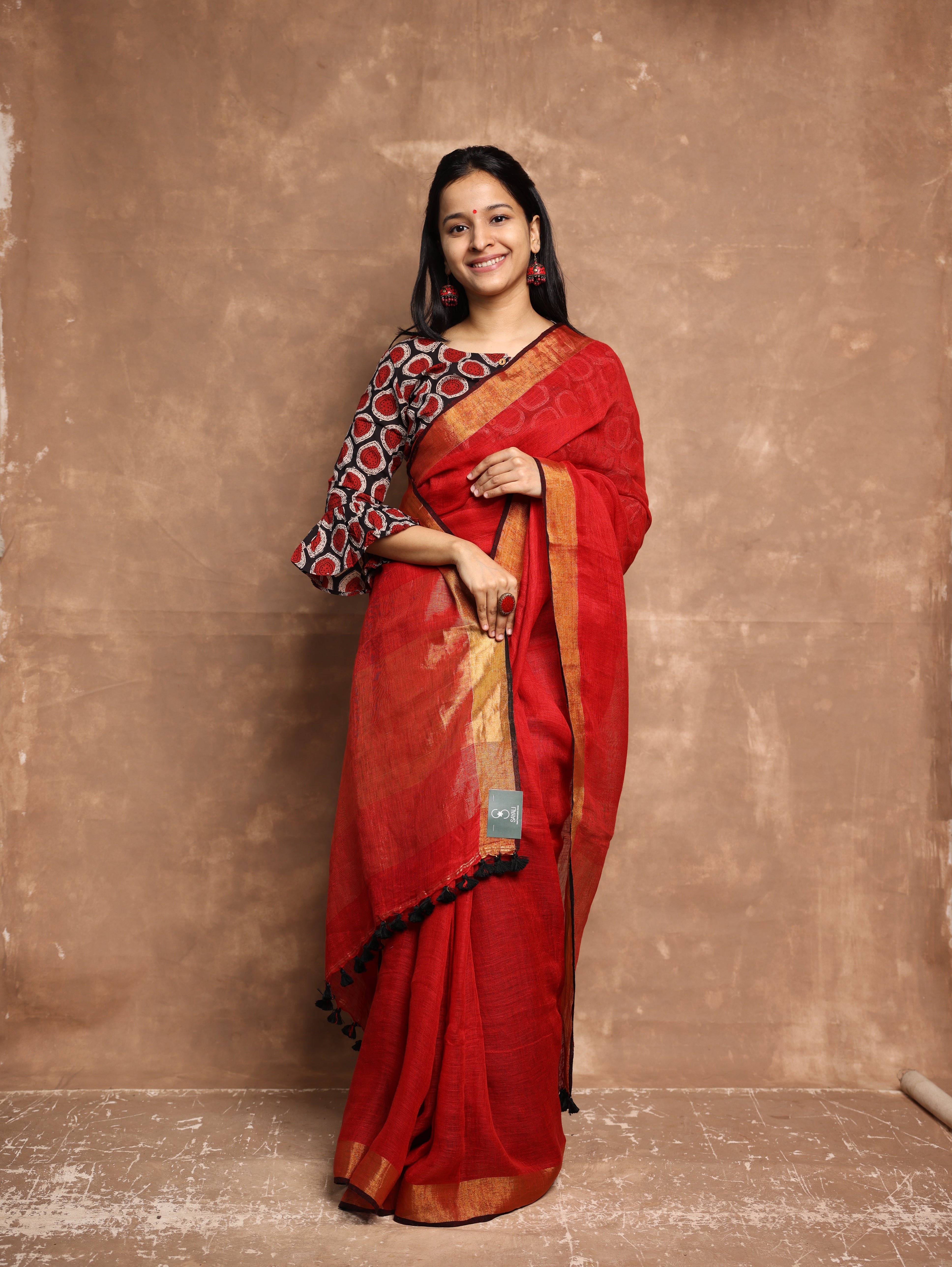 Linen Saree - Byhand I Indian Ethnic Wear Online I Sustainable Fashion I  Handmade Clothes